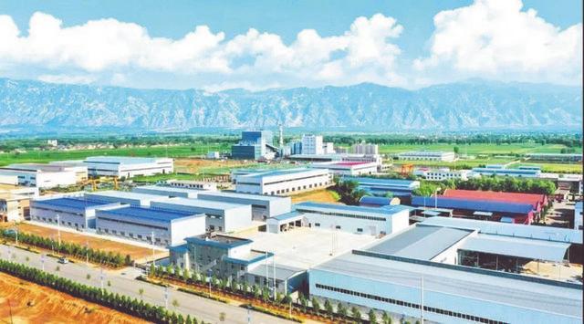 山西定襄经济技术开发区庄力产业集聚区"从拿地开工,边建边办,设备